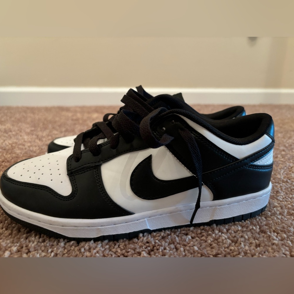 Air Jordan Dunks “Panda”